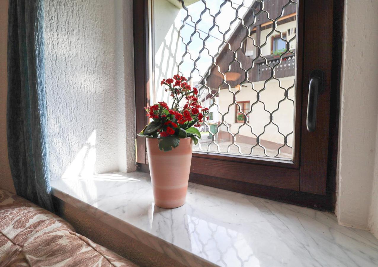 Spring Rest Apartment Bled Ngoại thất bức ảnh