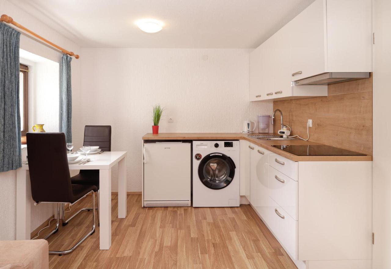 Spring Rest Apartment Bled Ngoại thất bức ảnh