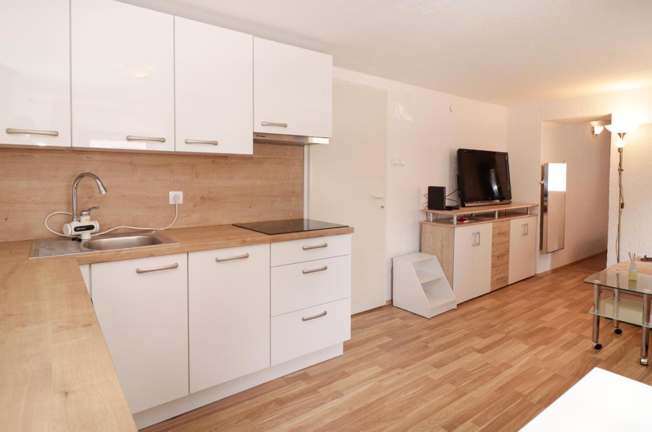 Spring Rest Apartment Bled Ngoại thất bức ảnh