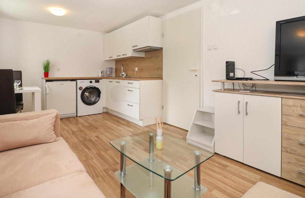 Spring Rest Apartment Bled Ngoại thất bức ảnh