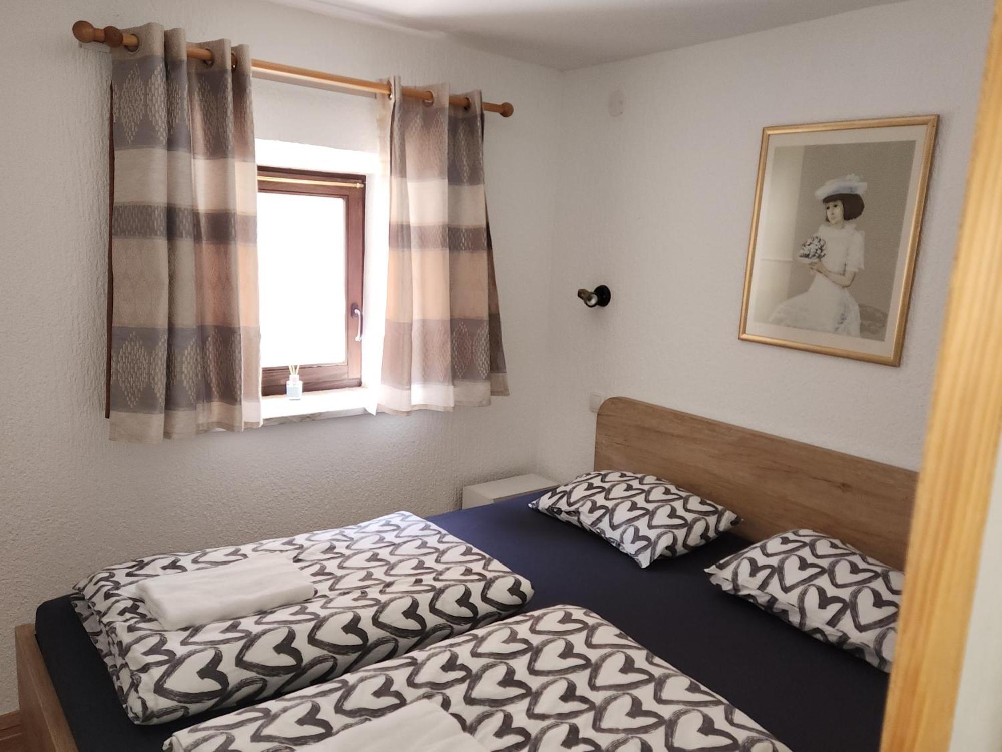 Spring Rest Apartment Bled Ngoại thất bức ảnh